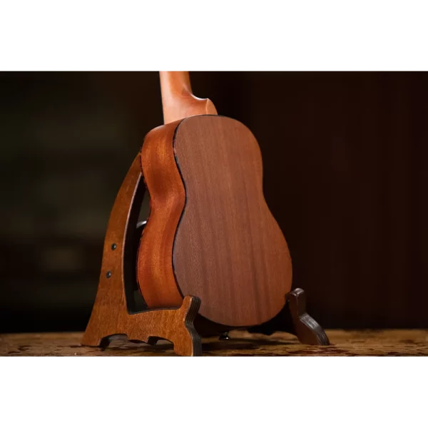 ORTEGA RU5-SO, sopran ukulele - na stalku zadnja strana