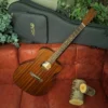 MARTIN 000C-10E, elektro-akustična gitara - polegnuta